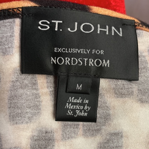 St. John Nordstrom Leopard Jersey with Shoulder Pleating M/L - Picture 11 of 15